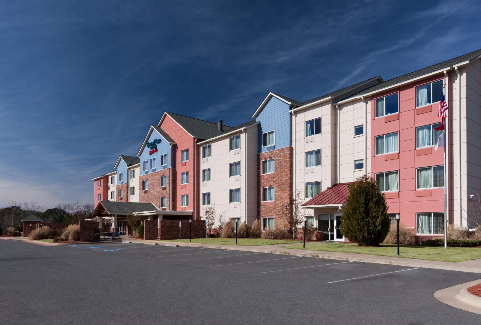 Hotel Towneplace By Marriott West